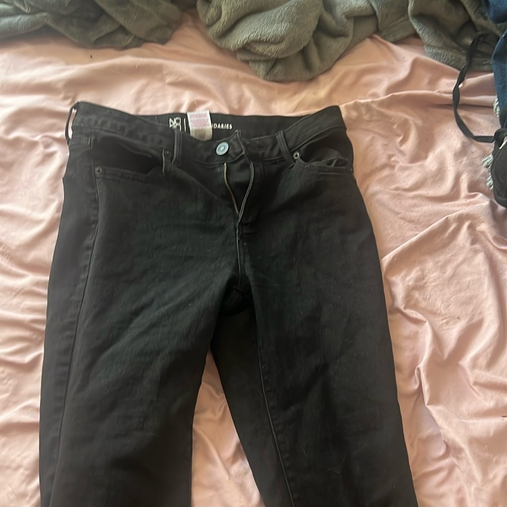 BOOTCUT